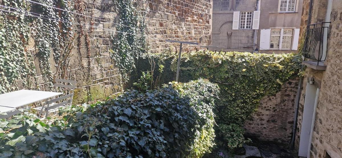 Appartement 120 M² Duplex Coeur Historique Au Calme Le Puy-en-Velay Экстерьер фото