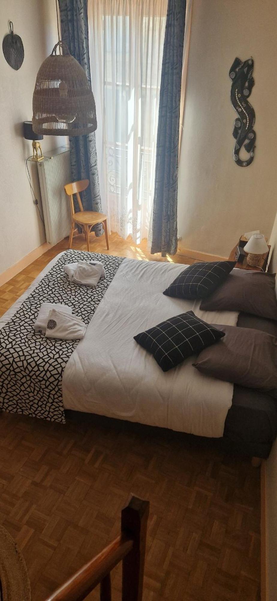 Appartement 120 M² Duplex Coeur Historique Au Calme Le Puy-en-Velay Экстерьер фото